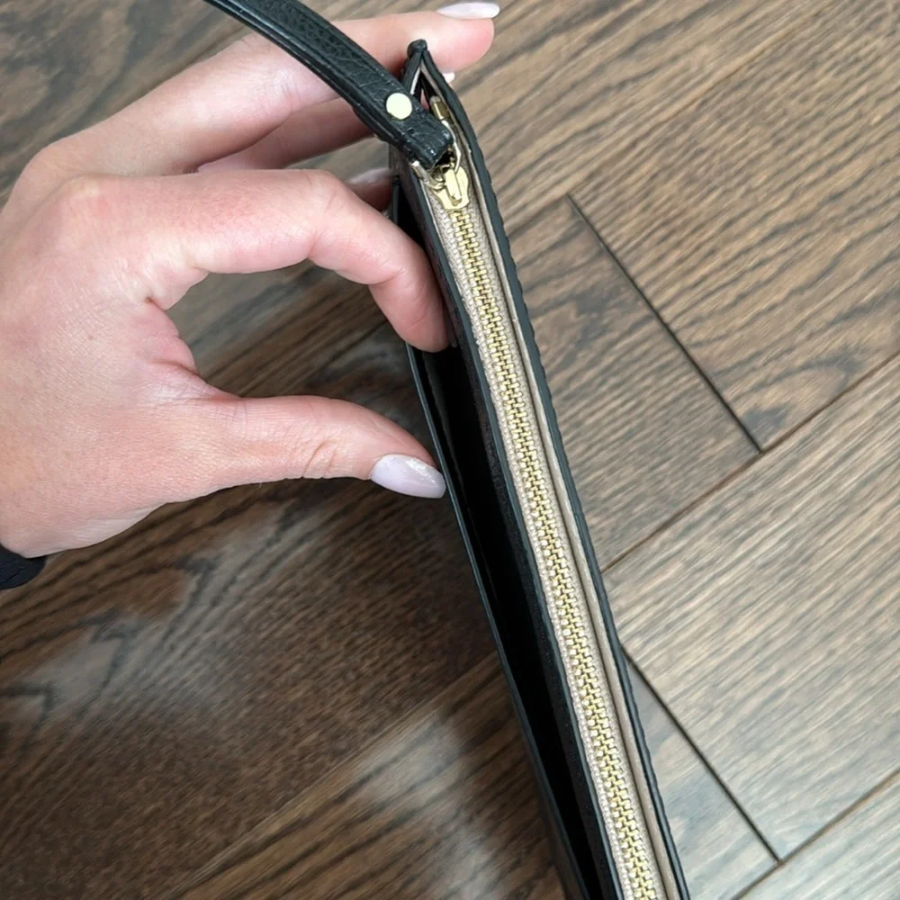 Kate Spade Leather Wristlet